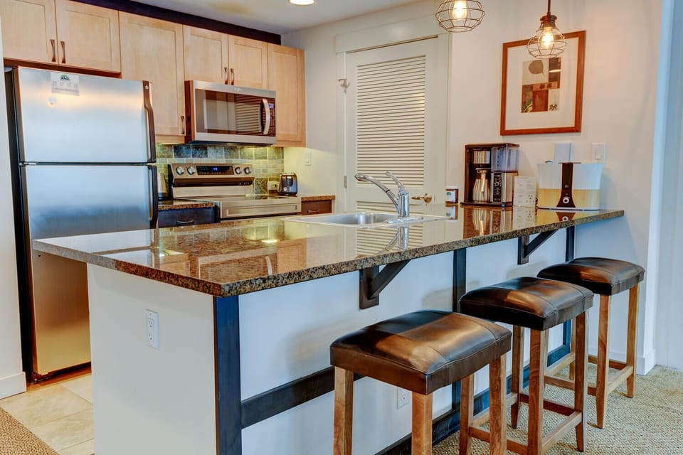 Fully Stocked Kitchen
