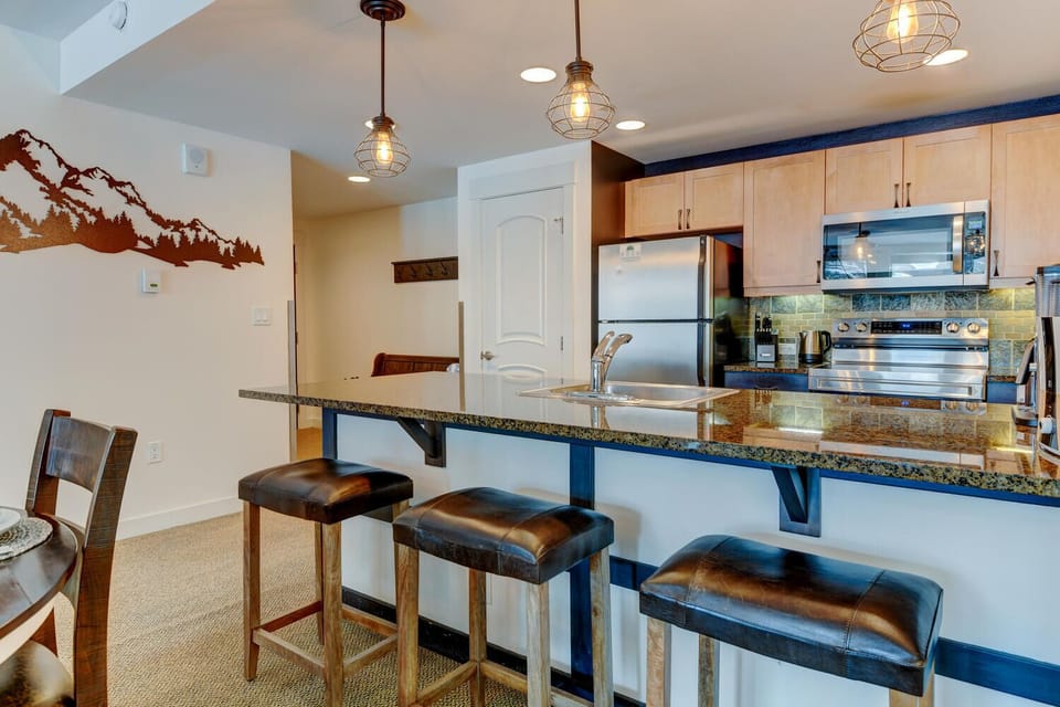 Dining Area and Island Seating