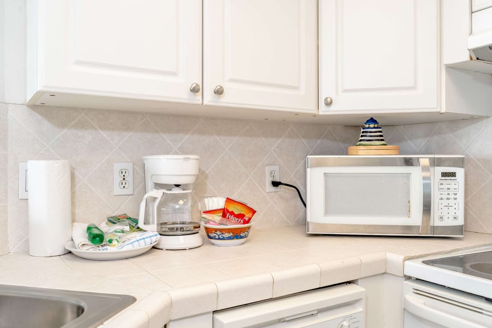 Your first cup of coffee is on us! We have all the necessary appliances to make your stay easy.