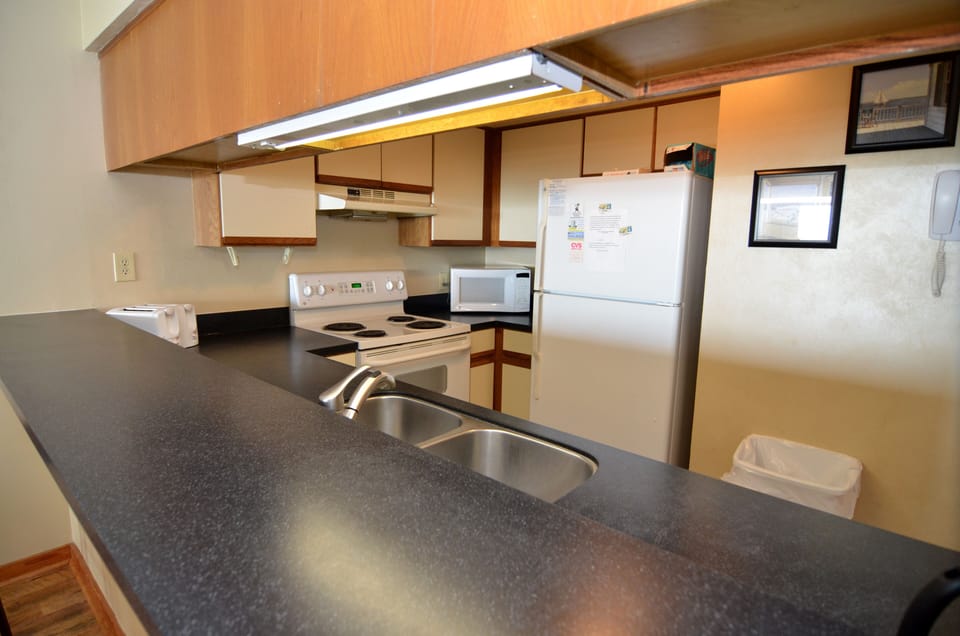 Kitchen_2