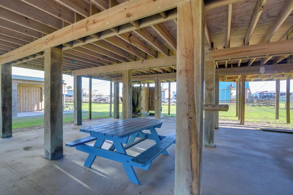 Patio | Outdoor Dining Area