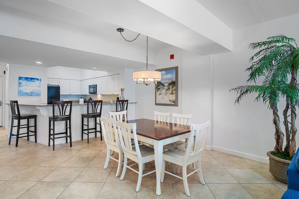Dining area seating