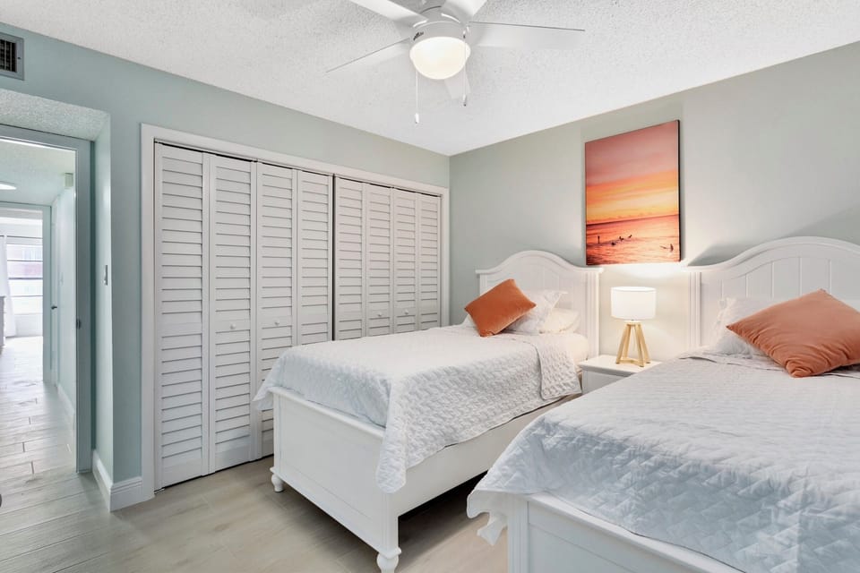 Second guest bedroom