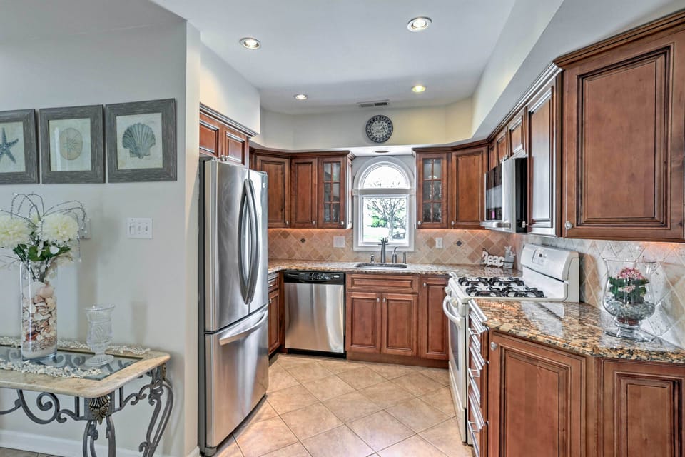 Kitchen | Dishwasher