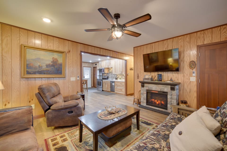 Living Room | Electric Fireplace | Smart TV | 1st Floor