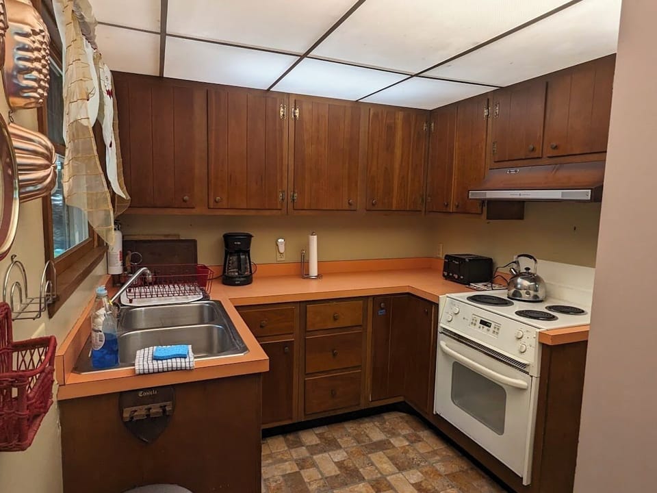 Kitchen - Kitchen