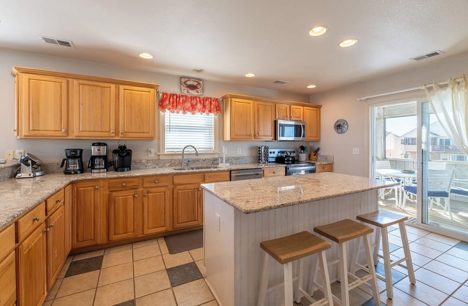 Kitchen with Island