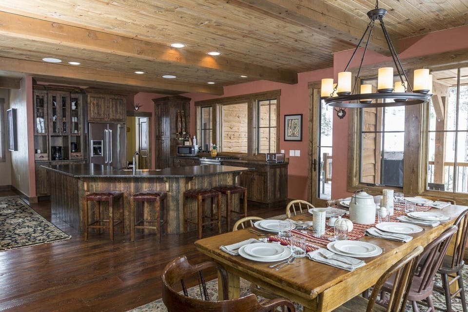 Spacious kitchen and dining room area.