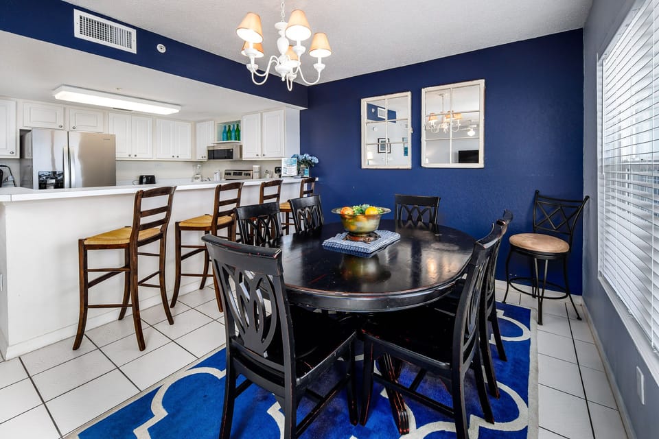 Dining area - The dining room table located next to the kitchen for your convenience