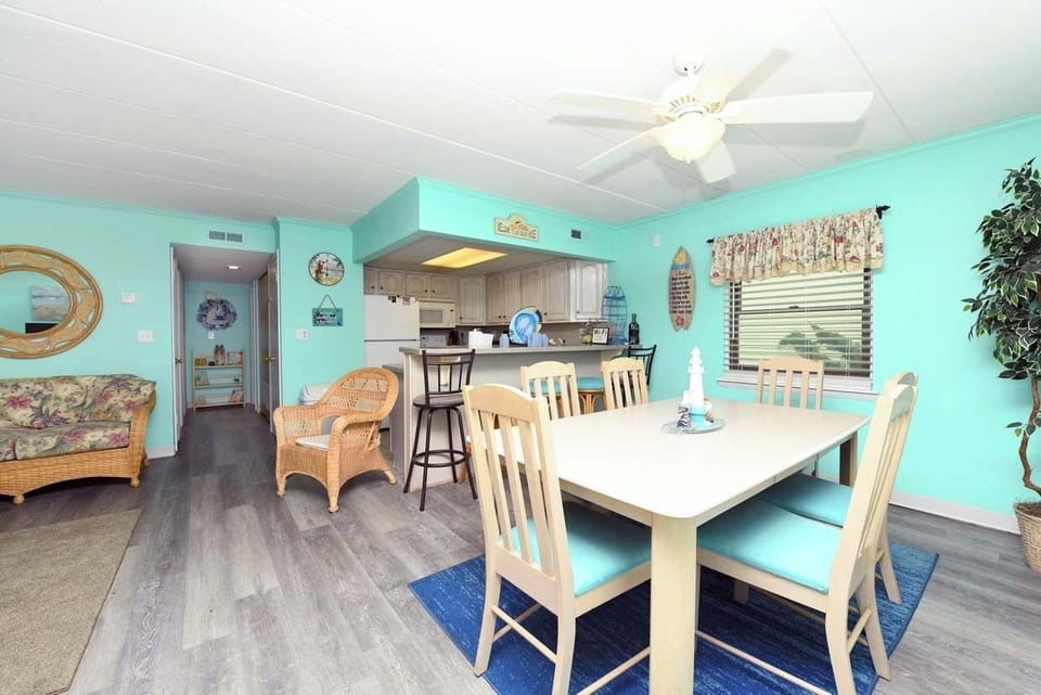LIVING-AREA