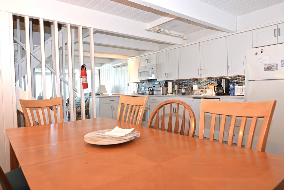DINING-AREA