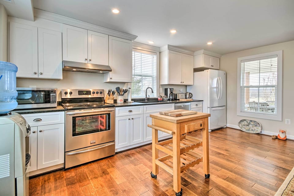Fully Equipped Kitchen | Cooking Basics