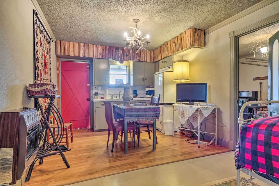 Kitchenette