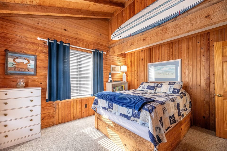Mid Level Bedroom