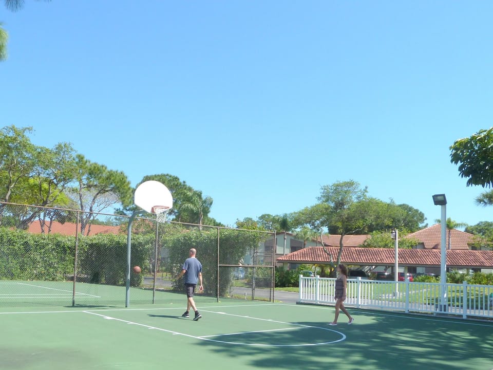Sport court