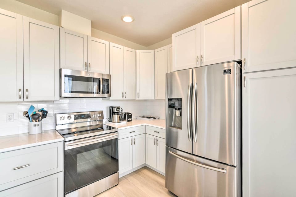 Kitchen | Fully Equipped