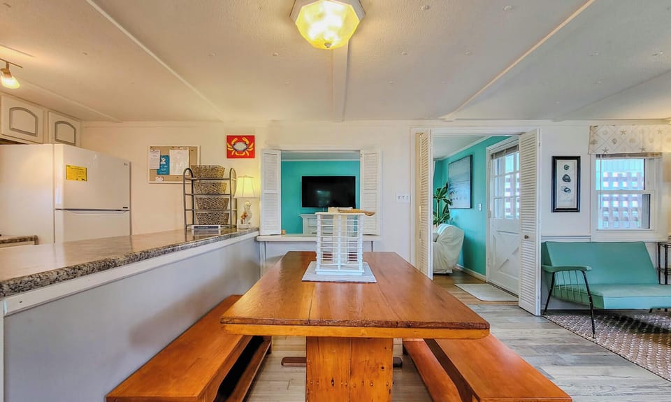 1005-A 1st St (The Cottage [Int Ext]) - watermarked-8