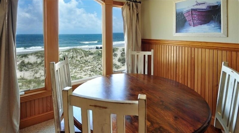 Ships Watch with dining/game table - Puzzle anyone?