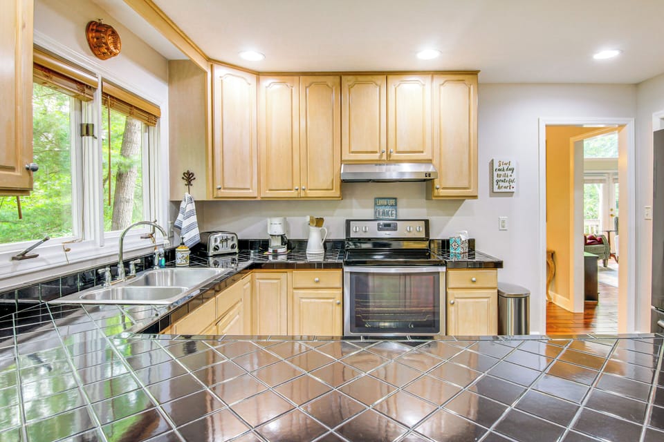 Kitchen | Drip Coffee Maker