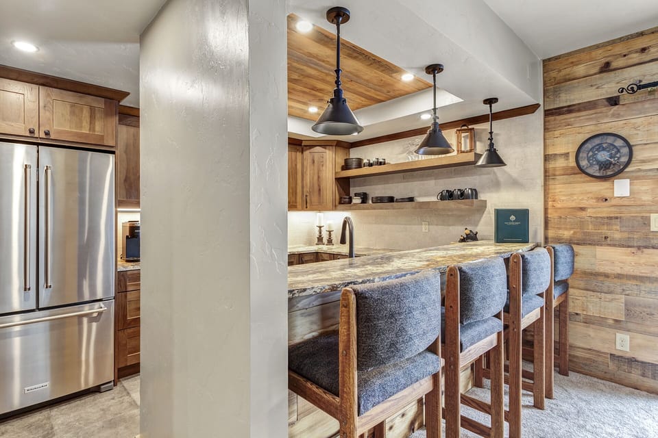 Breakfast Bar