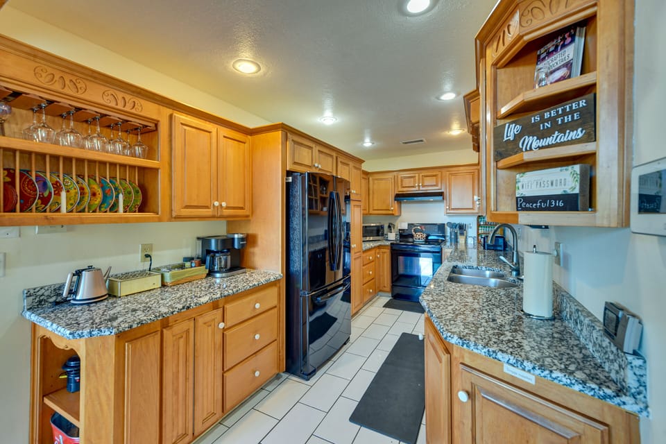 Fully Equipped Kitchen | Cooking Basics