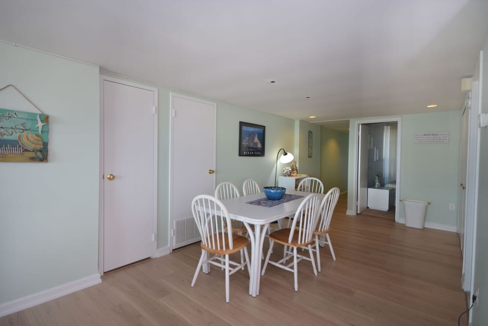 DINING-AREA