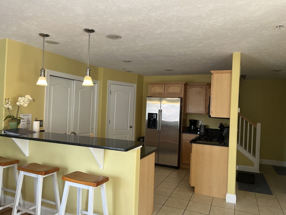 Kitchen - Kitchen