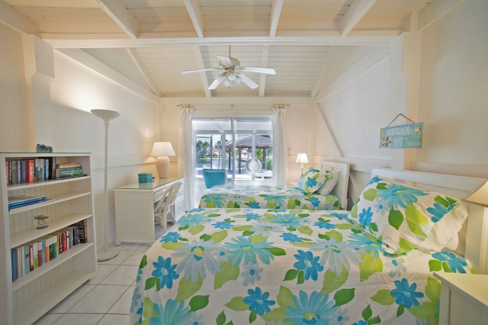 Twin Bedroom View.