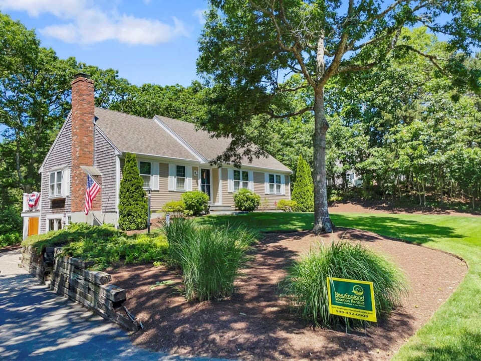 Exterior from driveway - 122 Tracy Lane Brewster Cape Cod New England Vacation Rentals