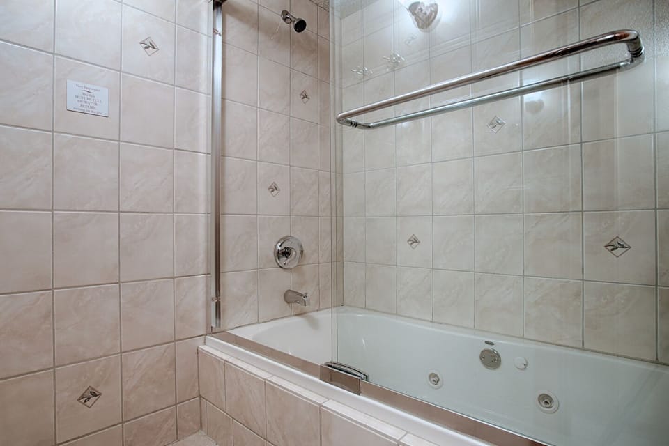Spa/Shower
