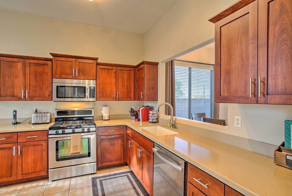 Kitchen | Knife Set | Keurig Coffee Maker