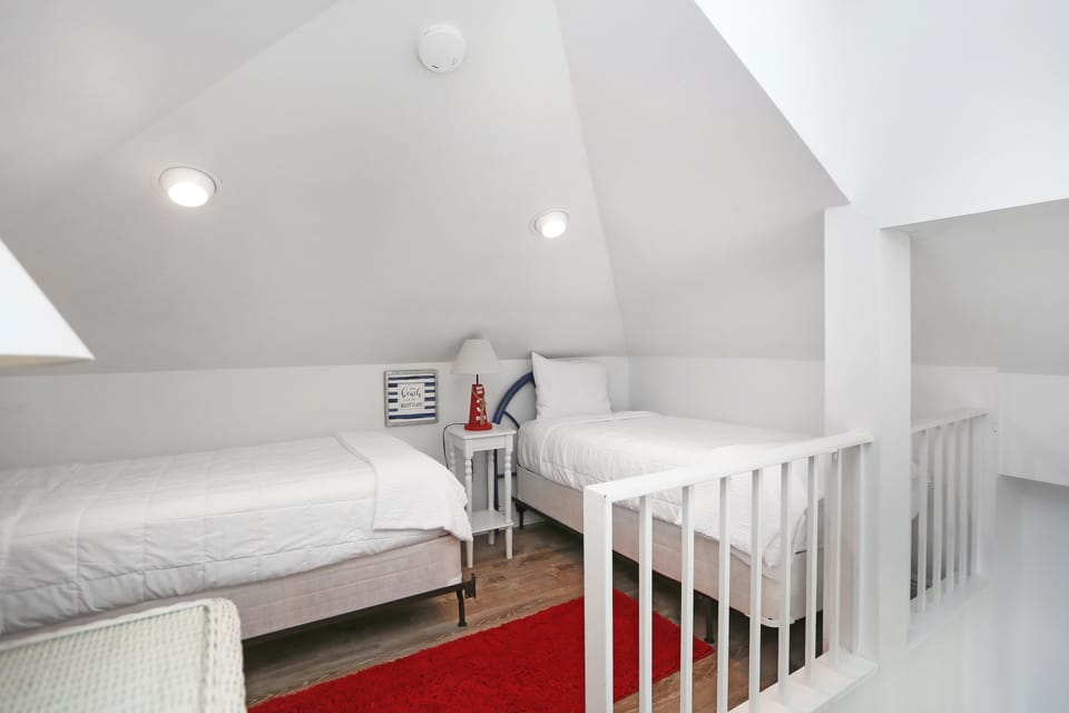 Upstairs Loft Sleeping for 2