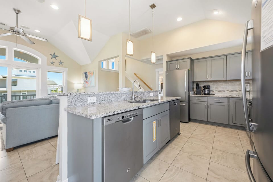 Third Level Full Kitchen