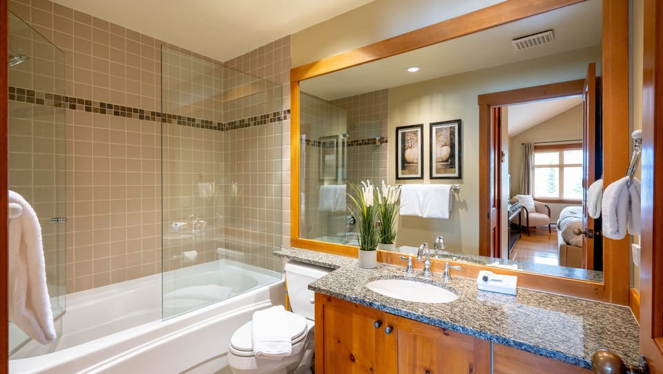 Ensuite