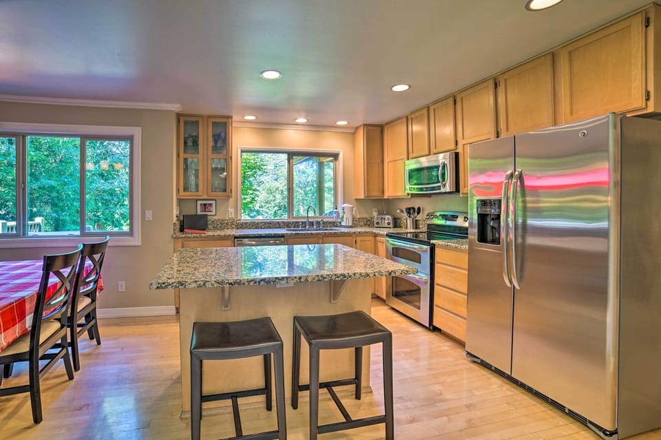 Kitchen | Dishware/Flatware | Spices