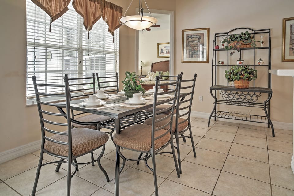 Living Room | Air Conditioning