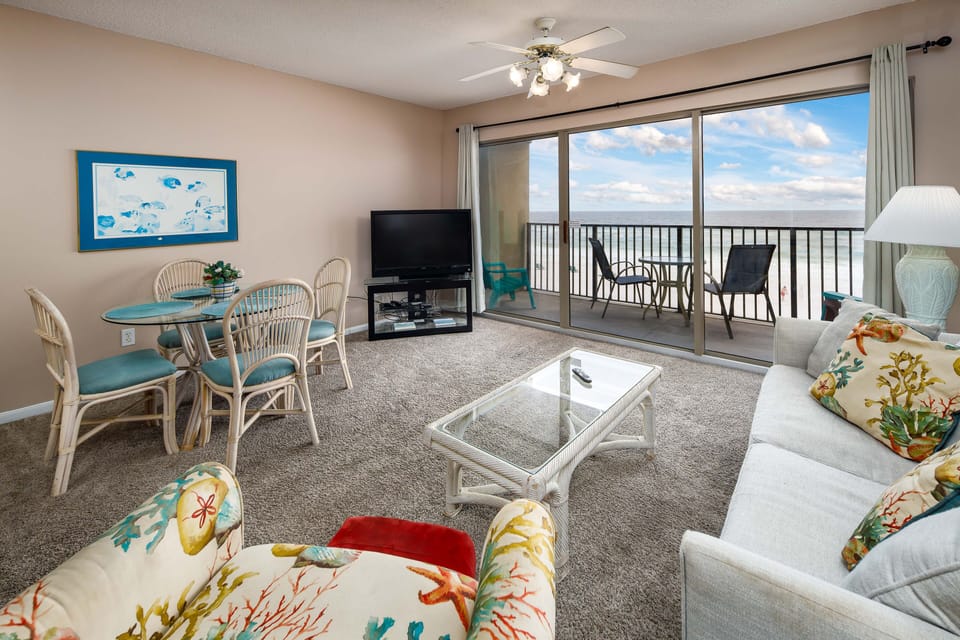Spacious beach front living room with seating for everyone.