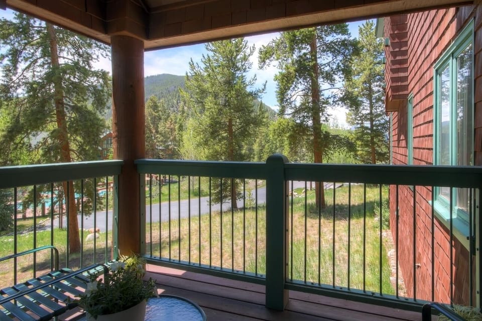 Private Balcony | Mountain Views