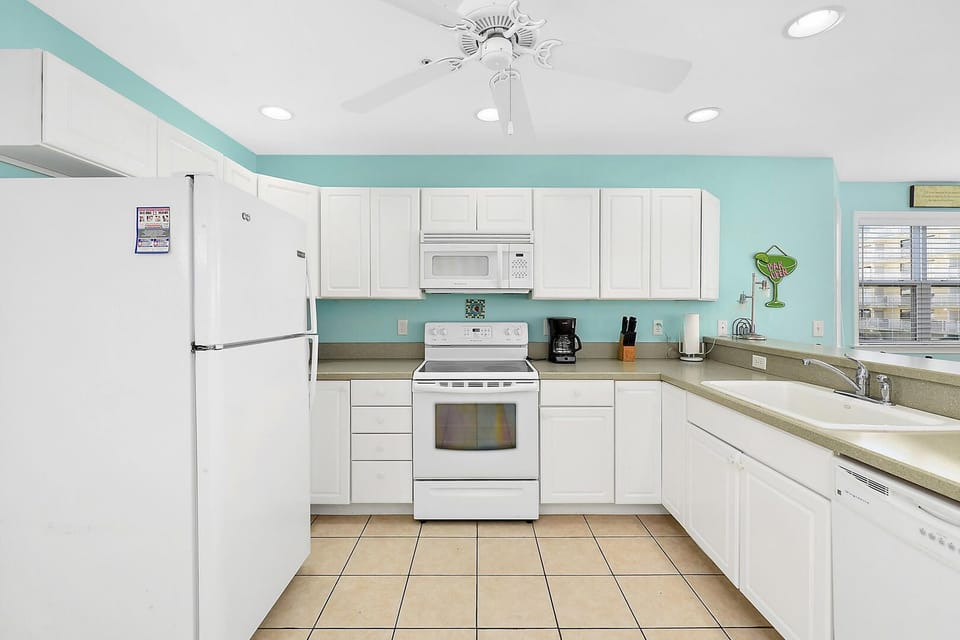 KITCHEN-AREA at Escape II B-1