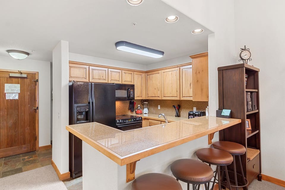 Kitchen Bar