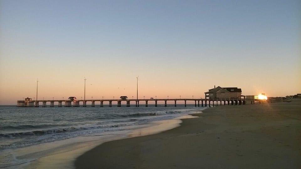 View of Jennette's Pier.