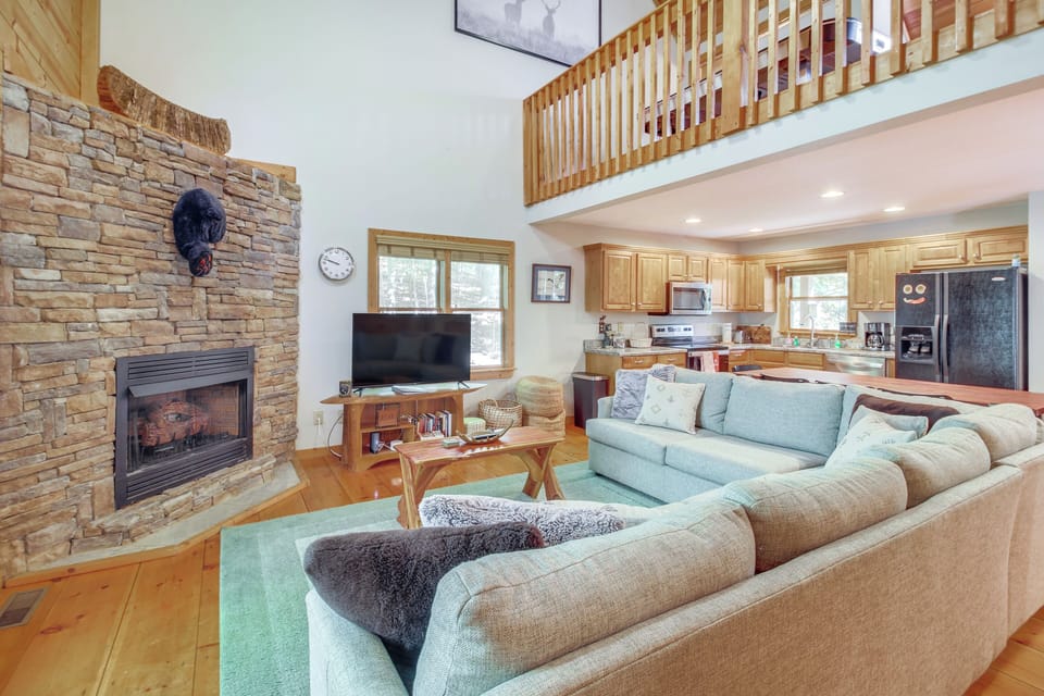 Living Room | Stairs Required for Access | Gas Fireplace | Cable TV