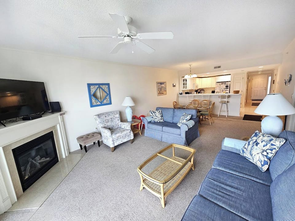 LIVING-AREA