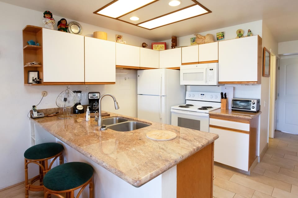 Kitchen - Kitchen