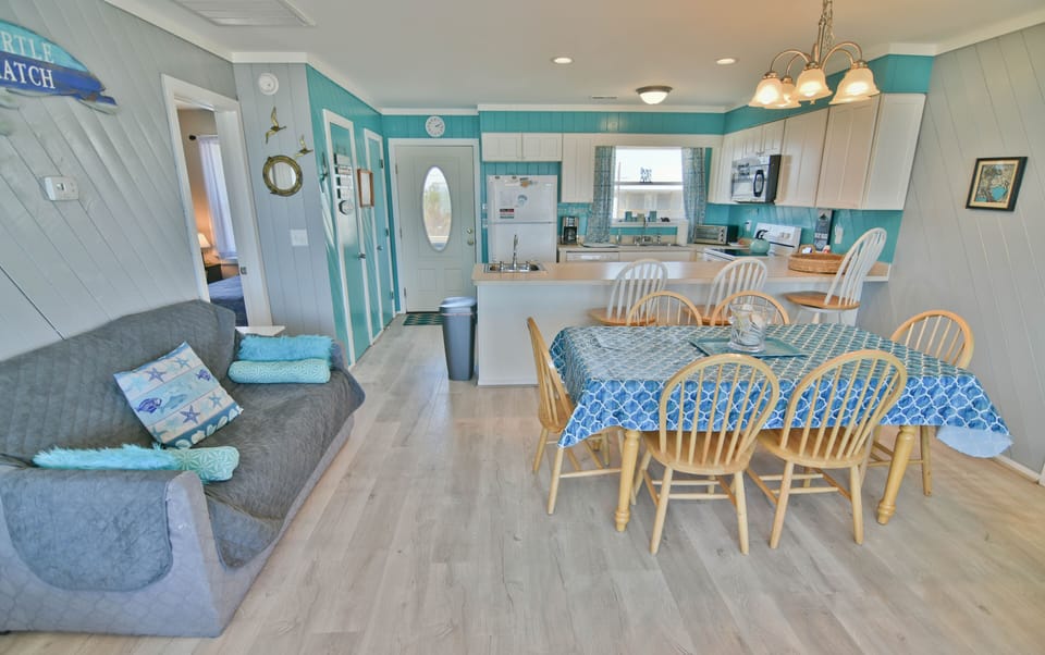 Dining Room_0024