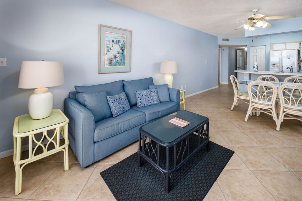 Living Room - Enjoy some cozy family time after a long beach day!