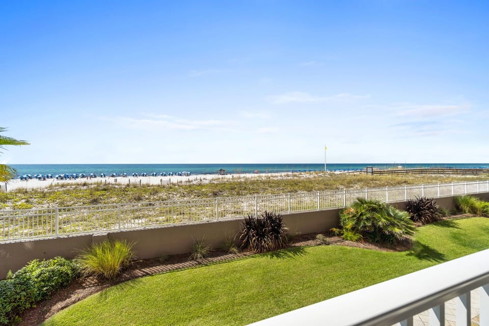 Balcony Views - Amazing view from the 2nd floor