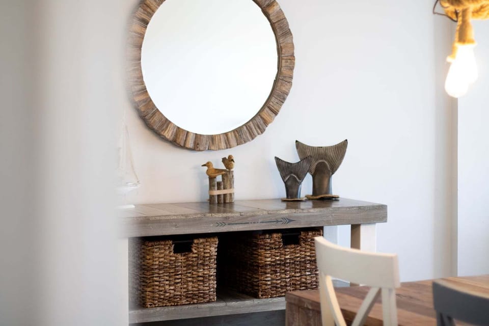 Coastal decor throughout