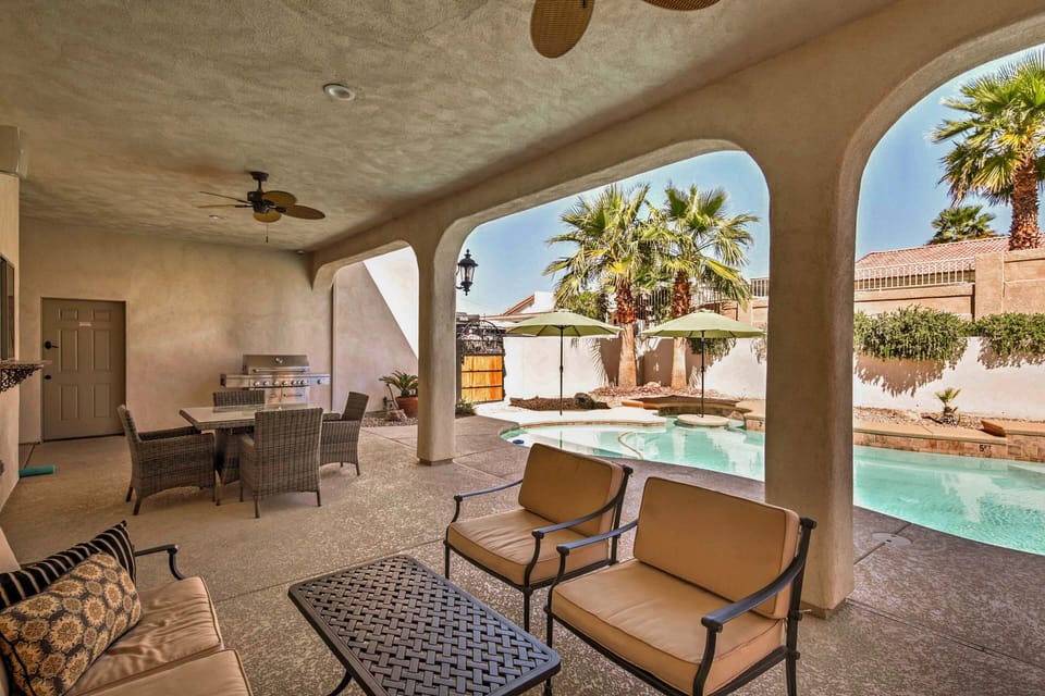 Covered Back Patio | Gas Grill | Outdoor Seating