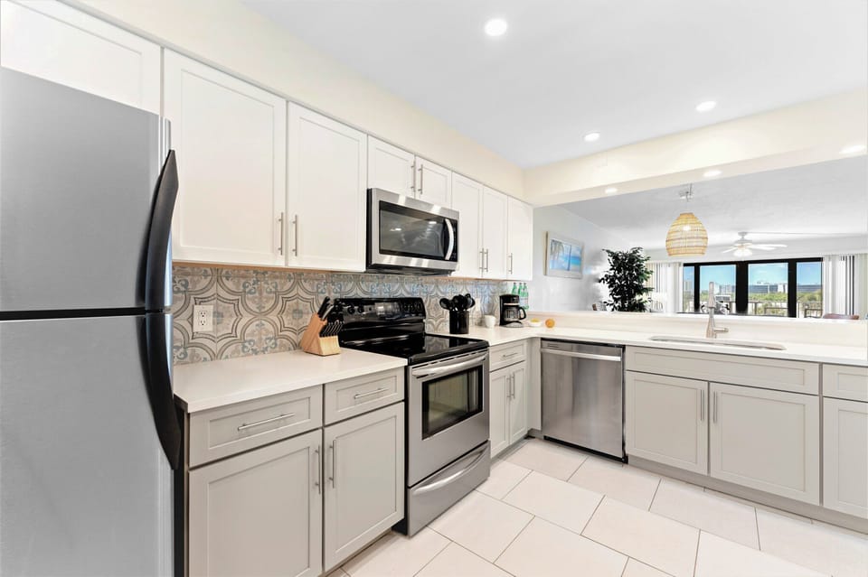 Prepare some meals in this gorgeous kitchen!